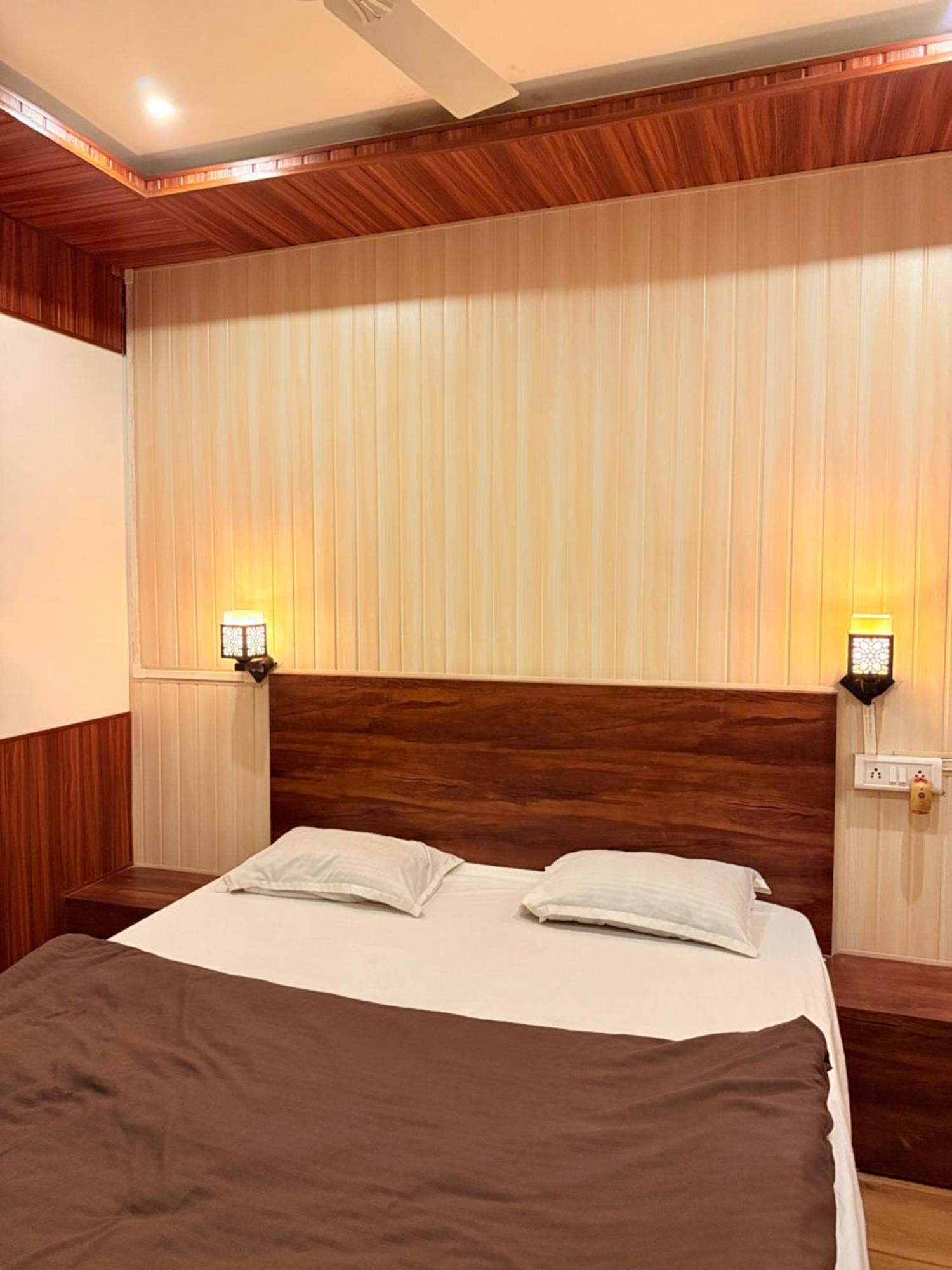Dream Lodging シルチャル エクステリア 写真